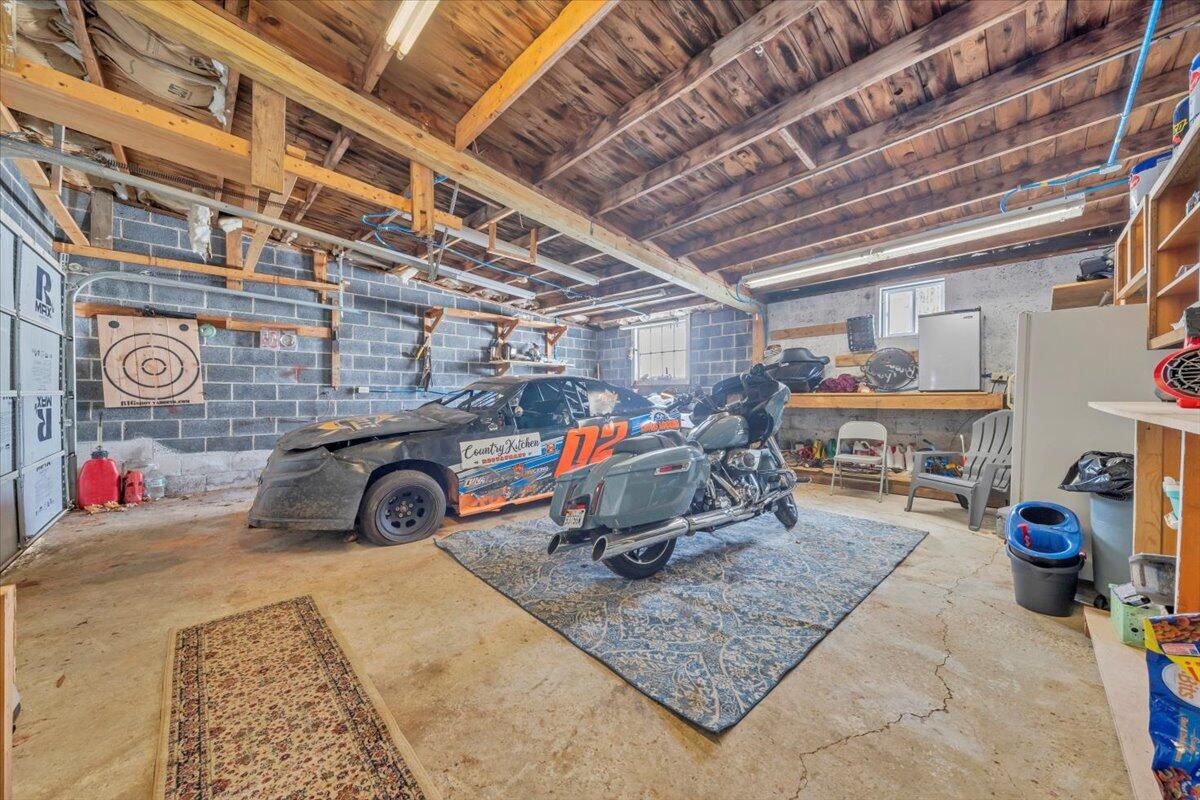 218 Richmond Avenue Rural Retreat, VA 24368 - Photo 43 of 49 48-MIB02478