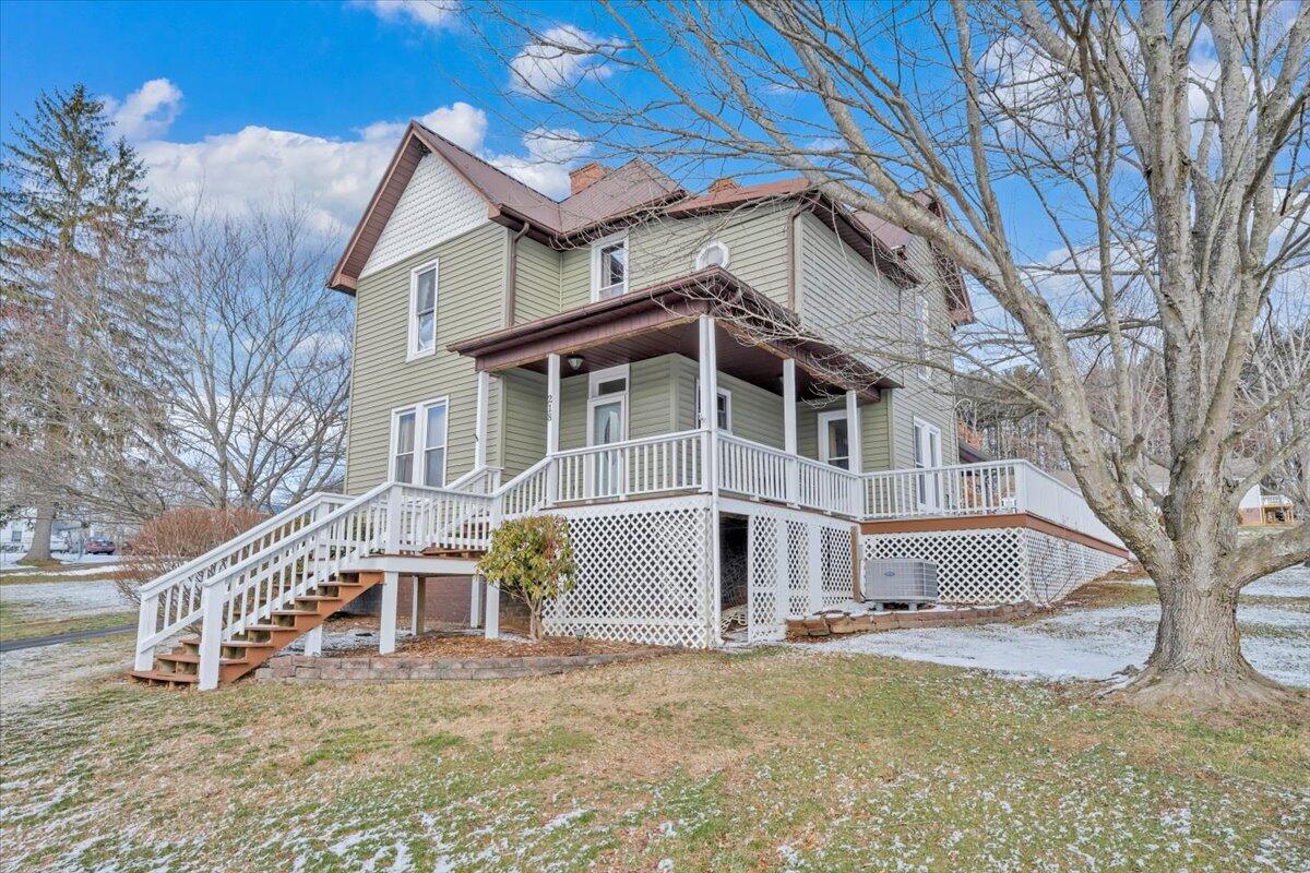 218 Richmond Avenue Rural Retreat, VA 24368 - Photo 46 of 49 53-MIB02508