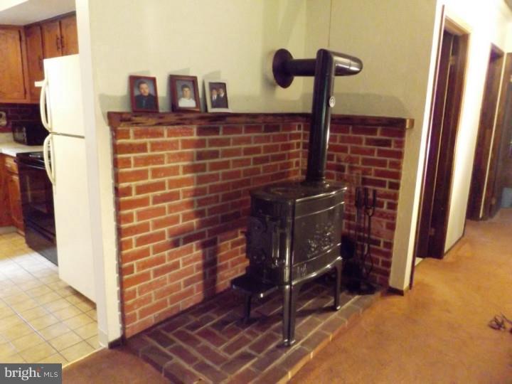 1046 Telegraph Road Coatesville, PA 19320 - Photo 11 of 23 Fireplace