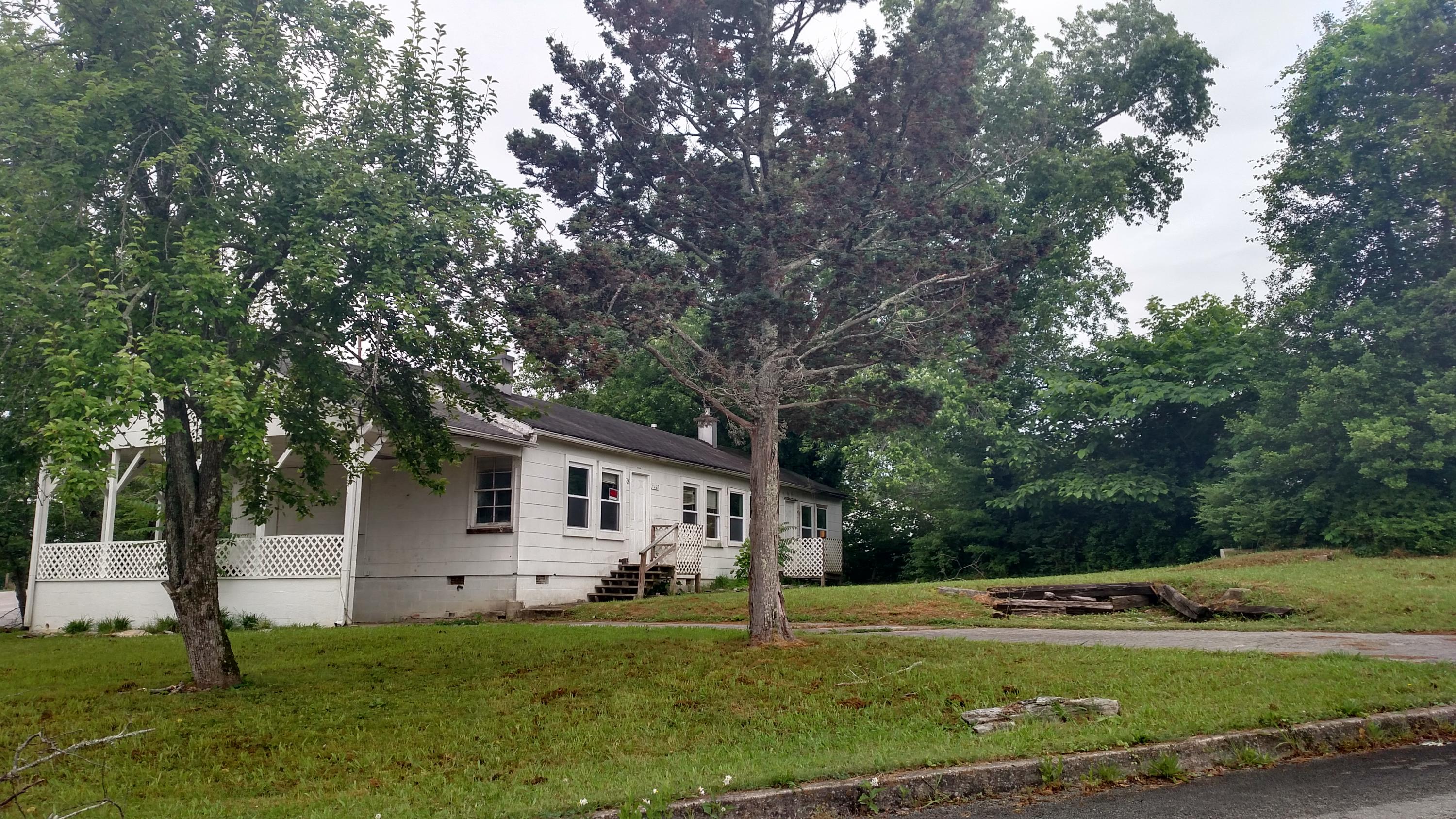 102-104 Latimer Road Oak Ridge, TN 37830 - Photo 1 of 14 IMG_20170522_093553121_HDR (1)