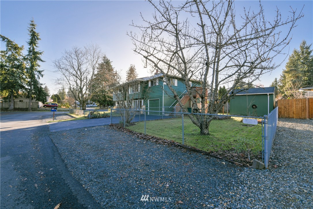 7909 186th Street Southwest Edmonds, WA 98026 - Photo 28 of 31 Gallery Image 28
