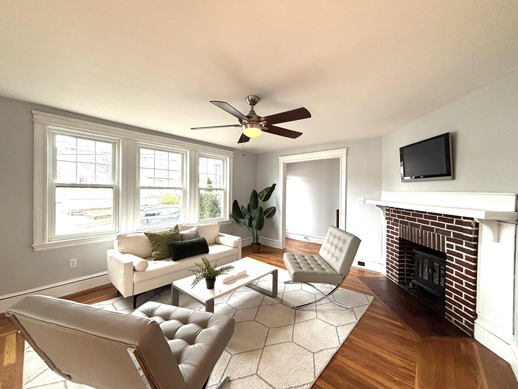 9 Oakley Road, Unit 9 Watertown, MA 02472 - Photo 3 of 18 Gallery Image 3