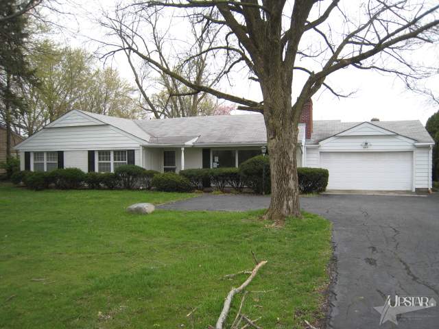 5437 Covington Road Fort Wayne, IN 46804 - Photo 1 of 20