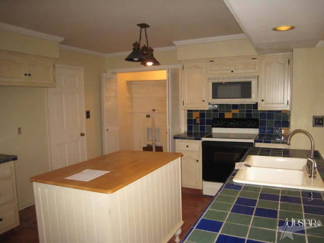 5437 Covington Road Fort Wayne, IN 46804 - Photo 3 of 20