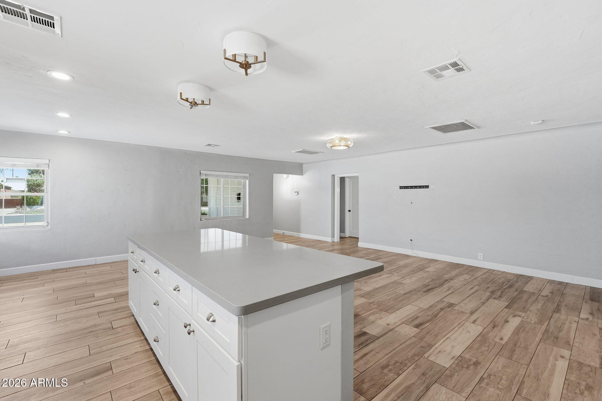 511 West Roma Avenue Phoenix, AZ 85013 - Photo 11 of 36