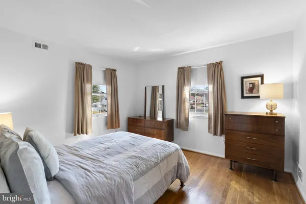 $359,900 | 943 Homberg Avenue, Baltimore, MD 21221