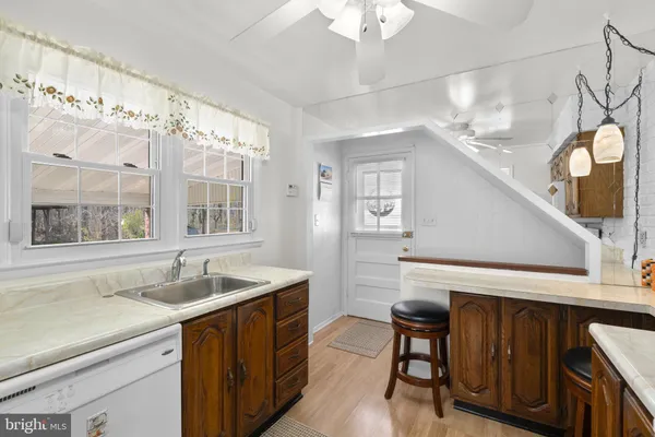 $359,900 | 943 Homberg Avenue, Baltimore, MD 21221