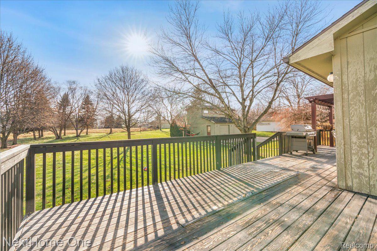 3349 Hunt Road Adrian, MI 49221 - Photo 31 of 40 spacious deck