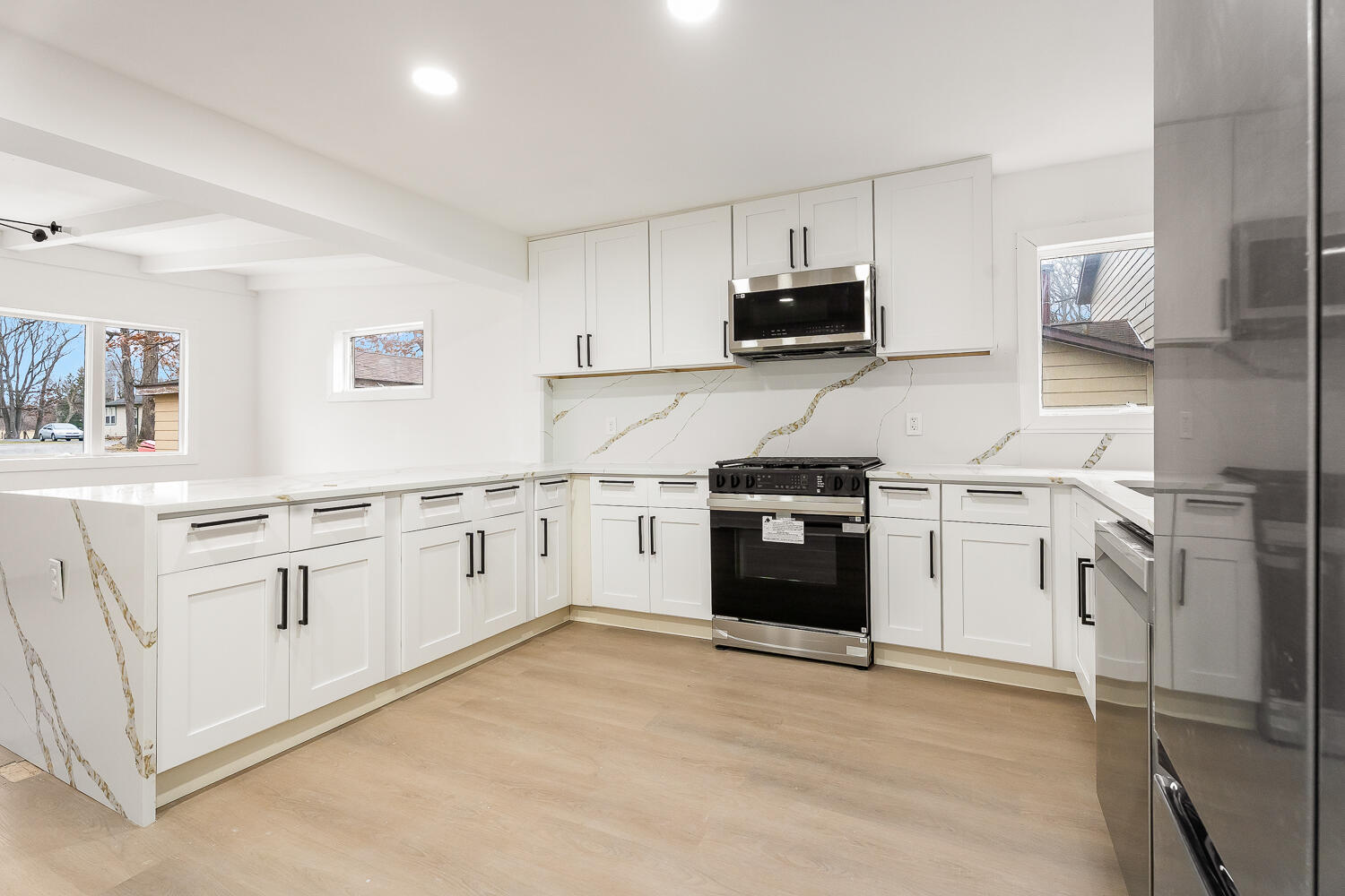 14610 Colfax Place Crown Point, IN 46307 - Photo 12 of 49 1500x1000