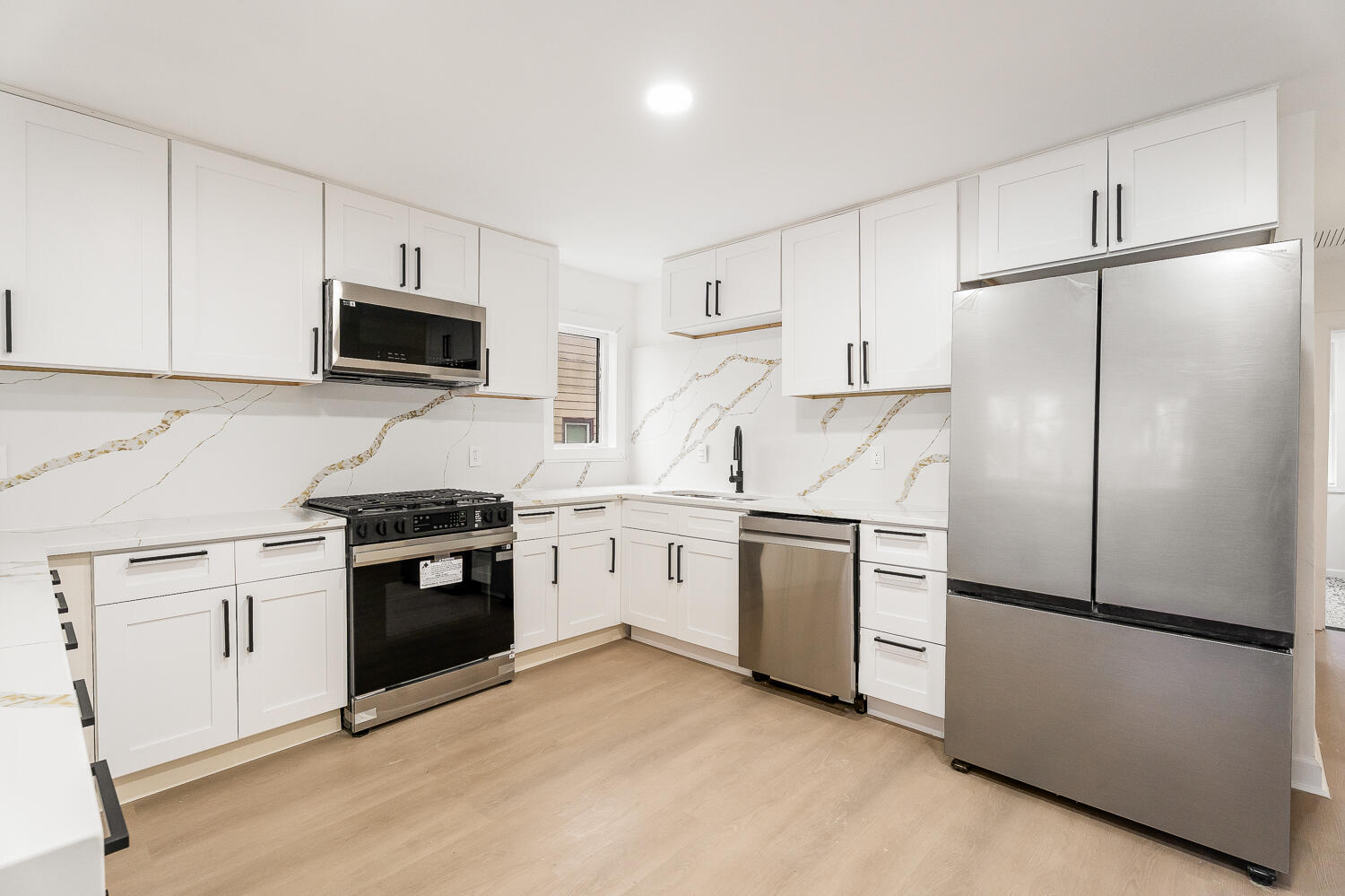 14610 Colfax Place Crown Point, IN 46307 - Photo 14 of 49 1500x999