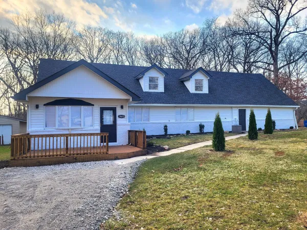 $486,600 | 14610 Colfax Place, Crown Point, IN 46307
