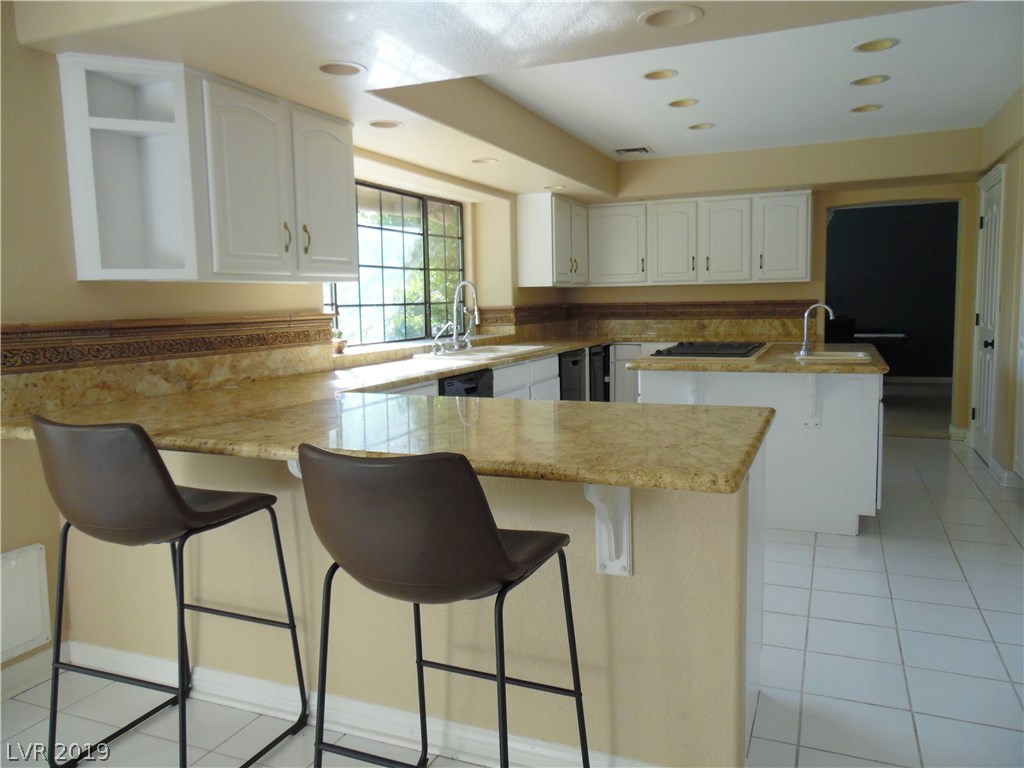 19 Pheasant Ridge Drive Henderson, NV 89014 - Photo 11 of 23 Gallery Image 11