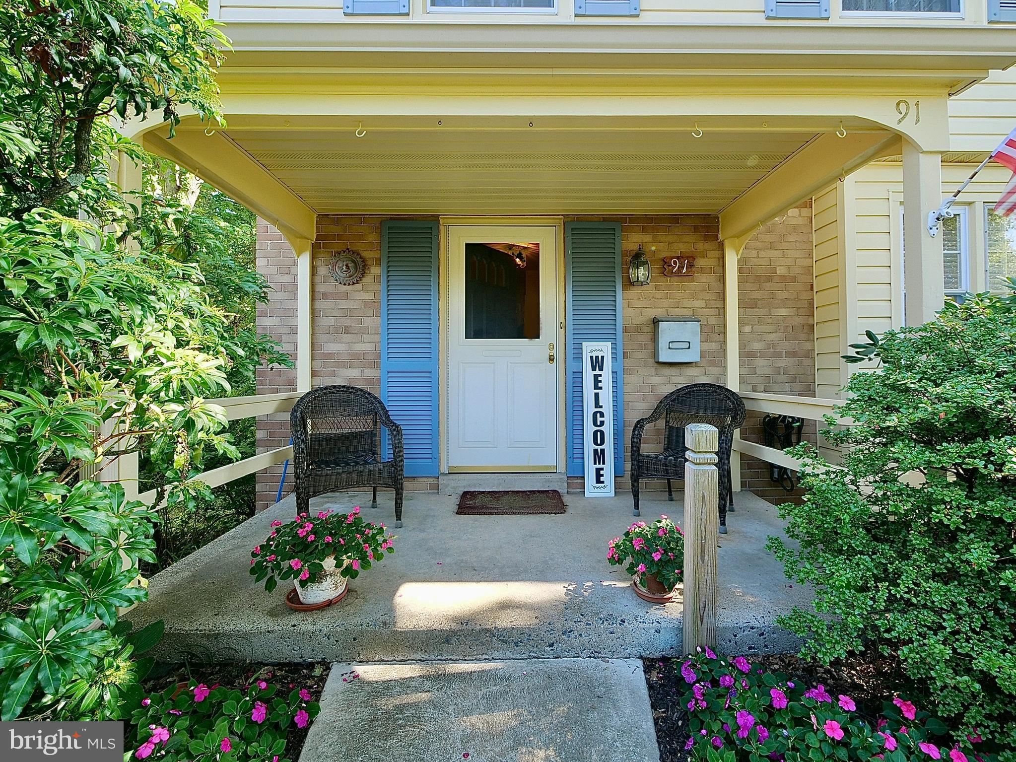 91 Duncan Lane Springfield, PA 19064 - Photo 5 of 66 Front Porch