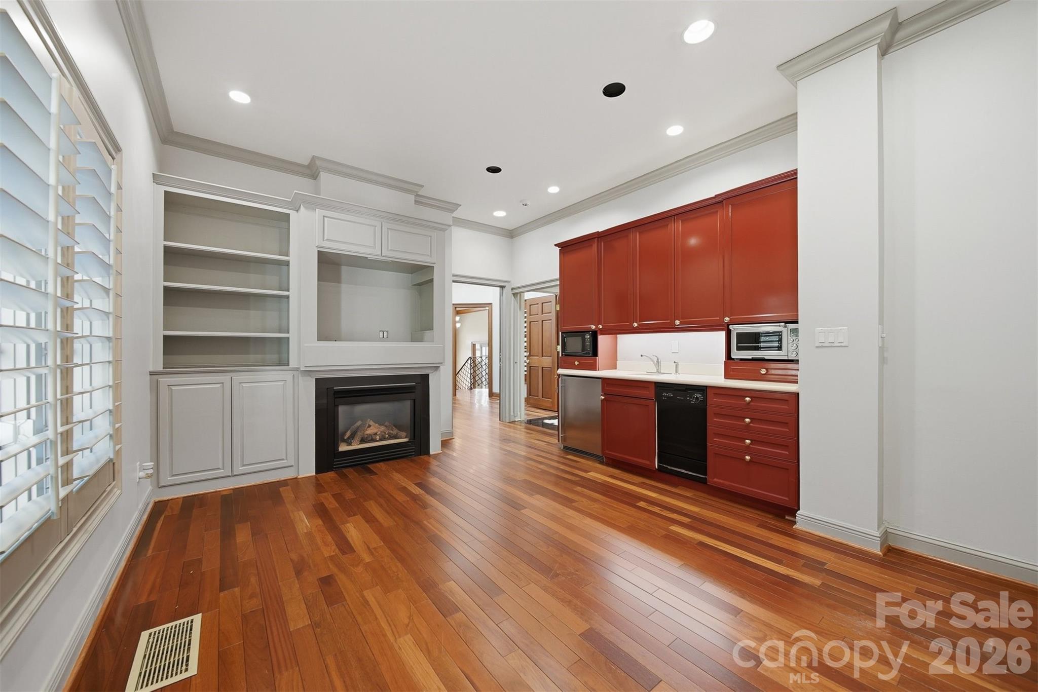 3619 Links Drive Conover, NC 28613 - Photo 22 of 48 a open kitchen with a refrigerator and a fireplace