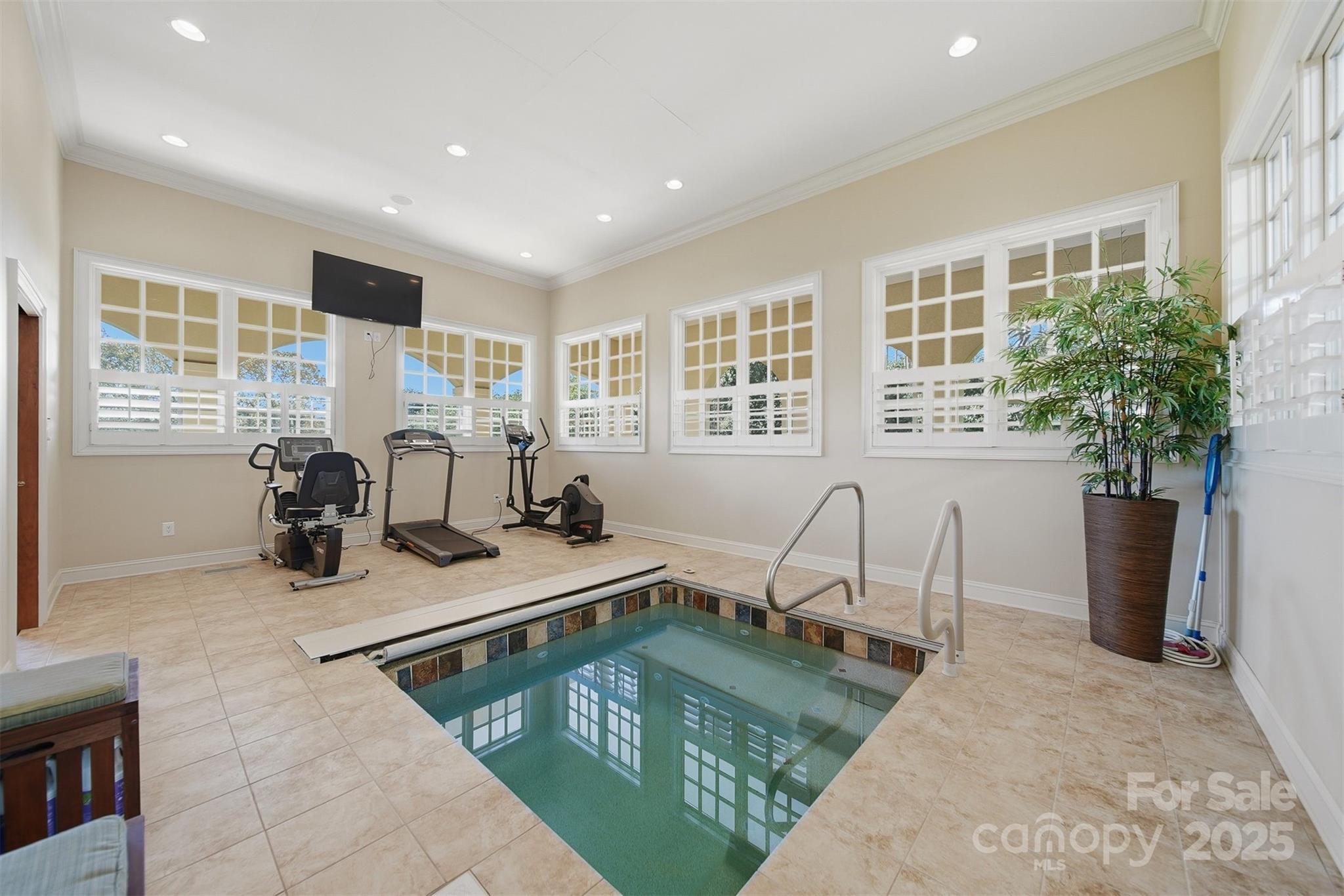 3619 Links Drive Conover, NC 28613 - Photo 23 of 48 a room with view of kitchen island dining table and chairs