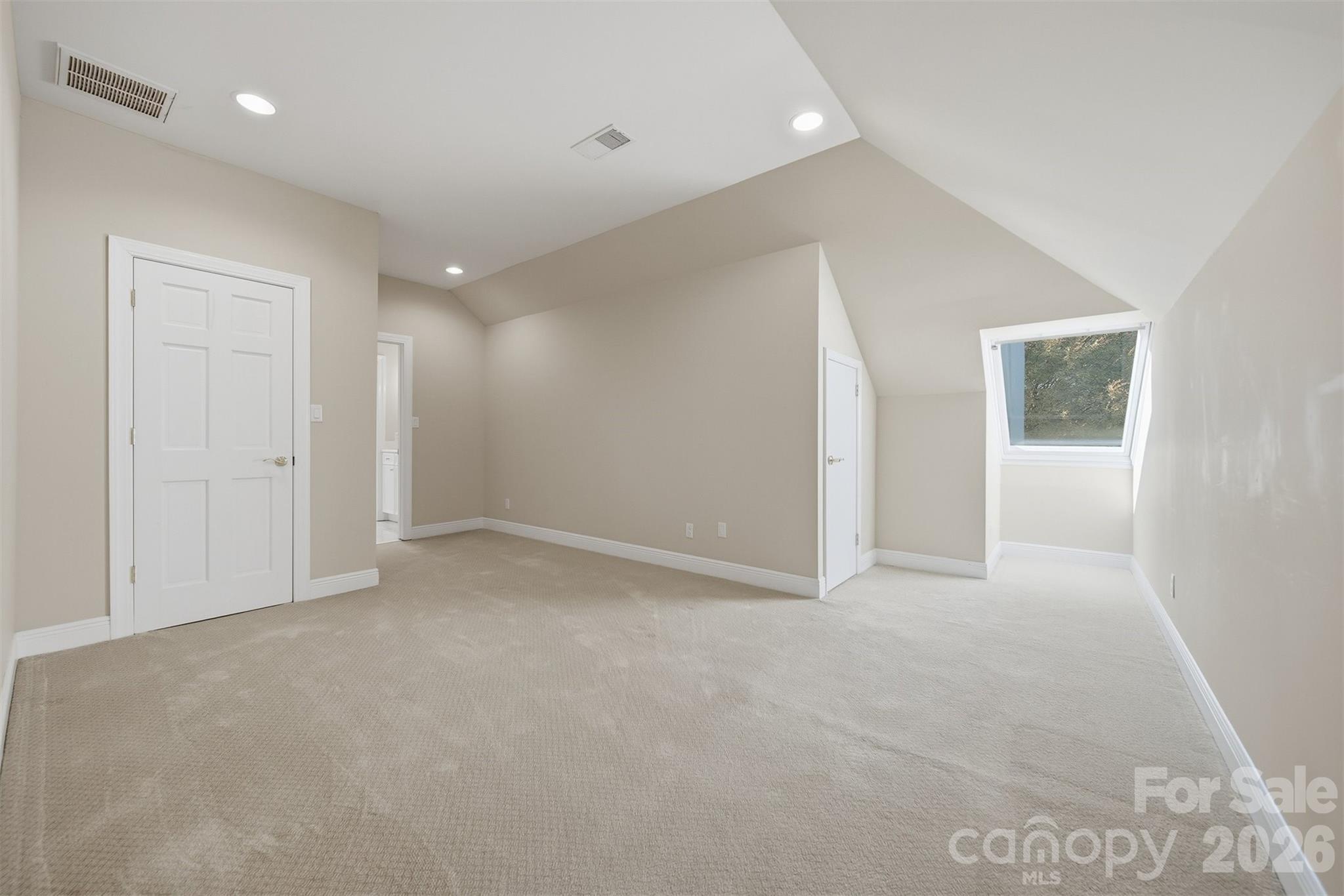 3619 Links Drive Conover, NC 28613 - Photo 36 of 48 an empty room with an entryway