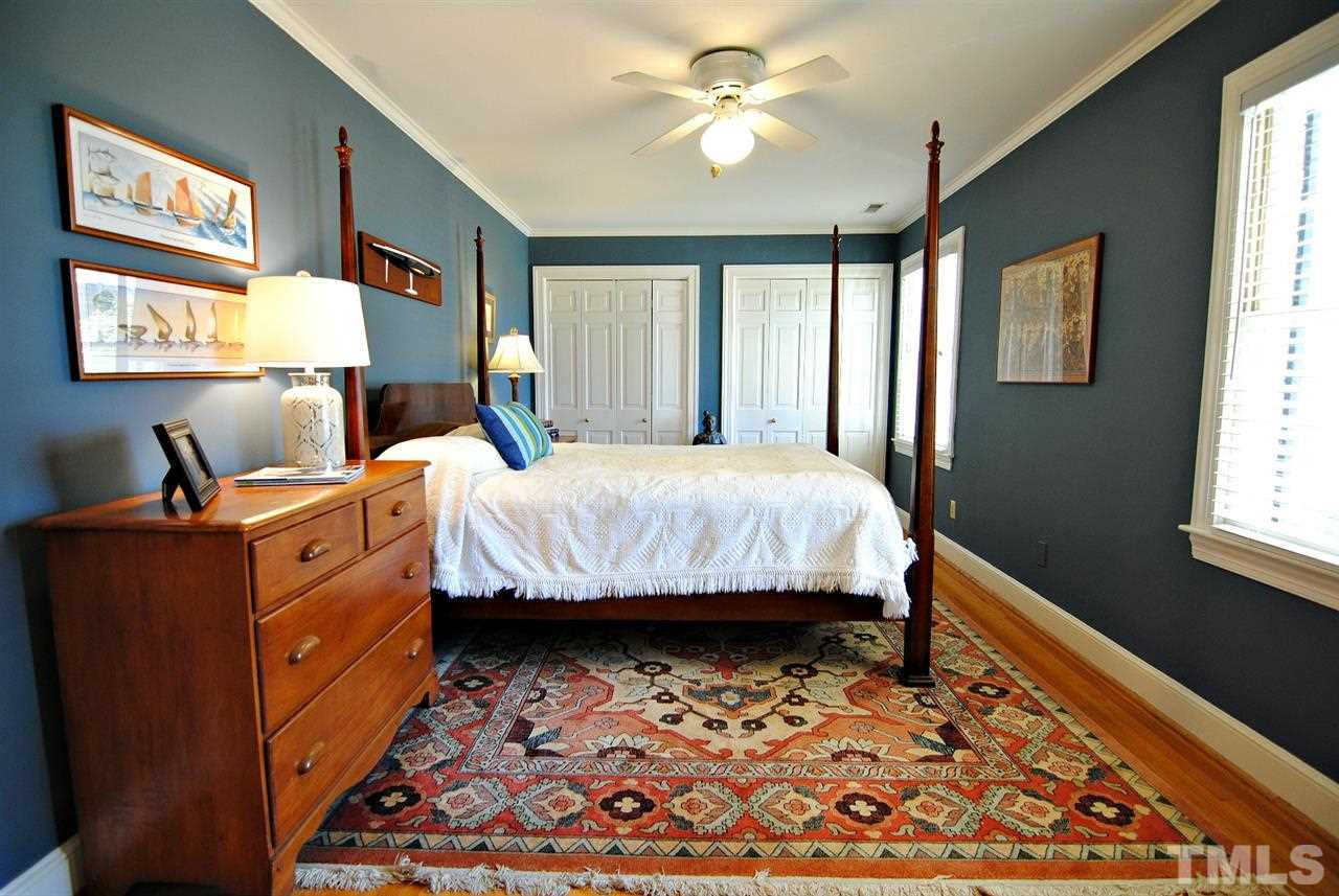304 Foxhall Street Raleigh, NC 27609 - Photo 18 of 25 Bedroom