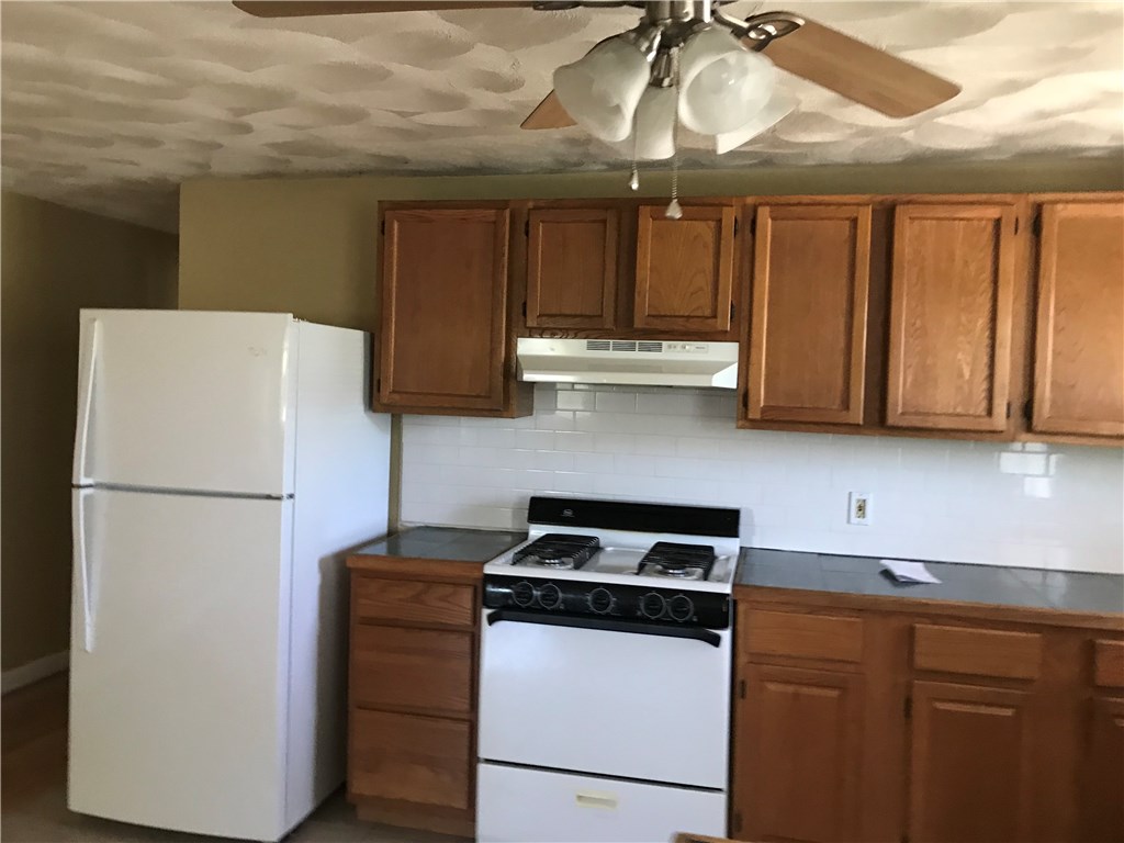 1282 Chalkstone Avenue, Unit 1 Providence, RI 02908 - Photo 3 of 29