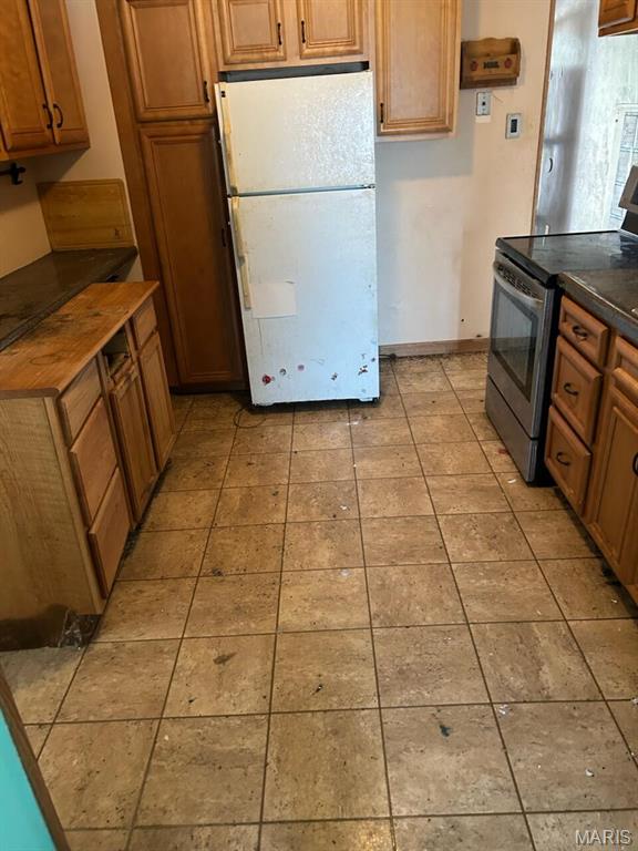 451 Hamilton Avenue Wood River, IL 62095 - Photo 22 of 33