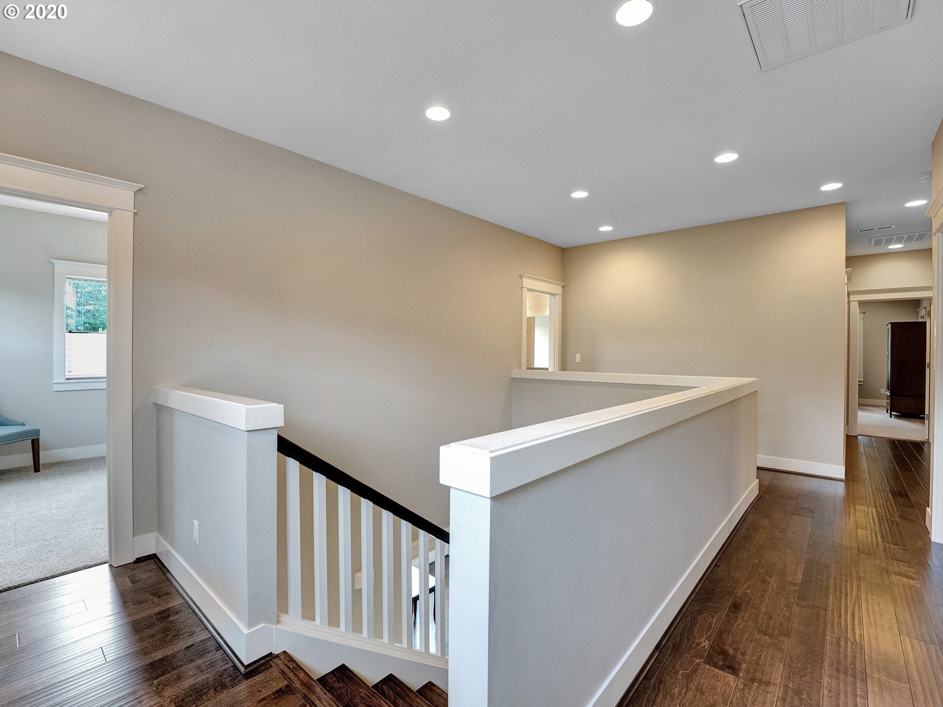 14280 Southwest Fox Lane Beaverton, OR 97008 - Photo 16 of 32