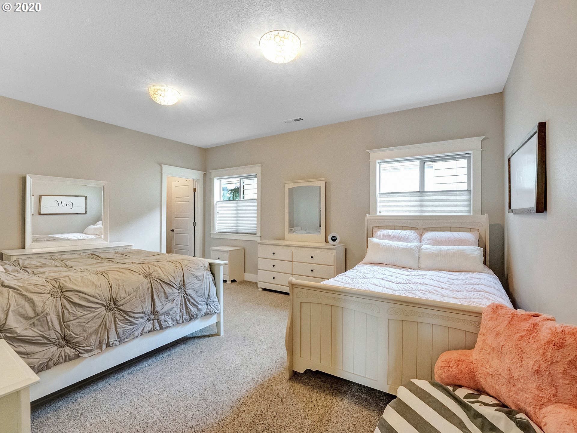 14280 Southwest Fox Lane Beaverton, OR 97008 - Photo 20 of 32