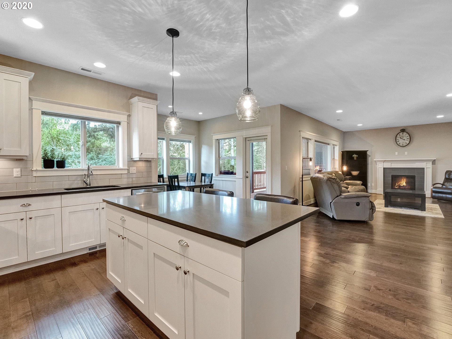 14280 Southwest Fox Lane Beaverton, OR 97008 - Photo 10 of 32