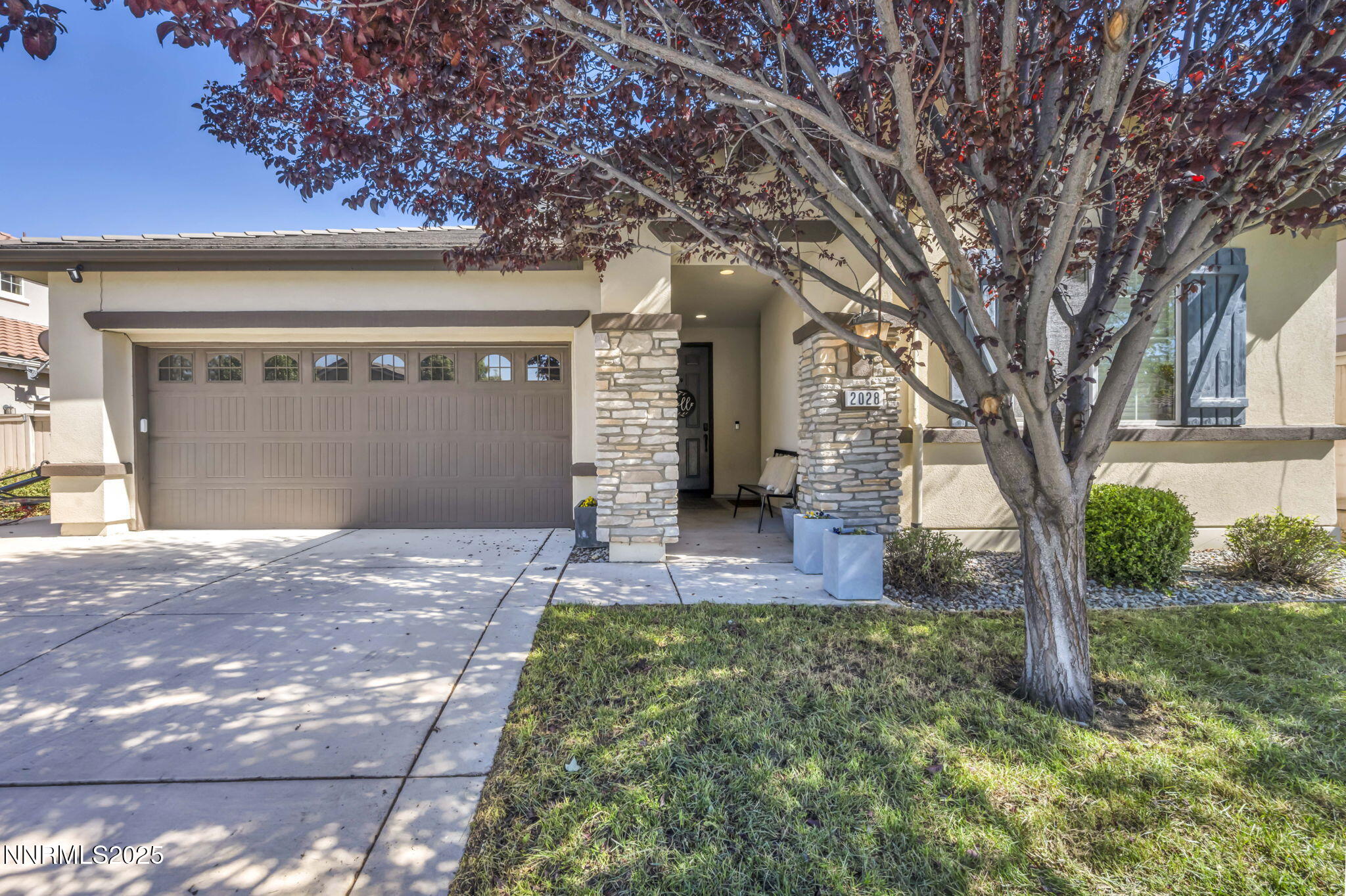 1-web-or-mls-2028-whitecliff-dr