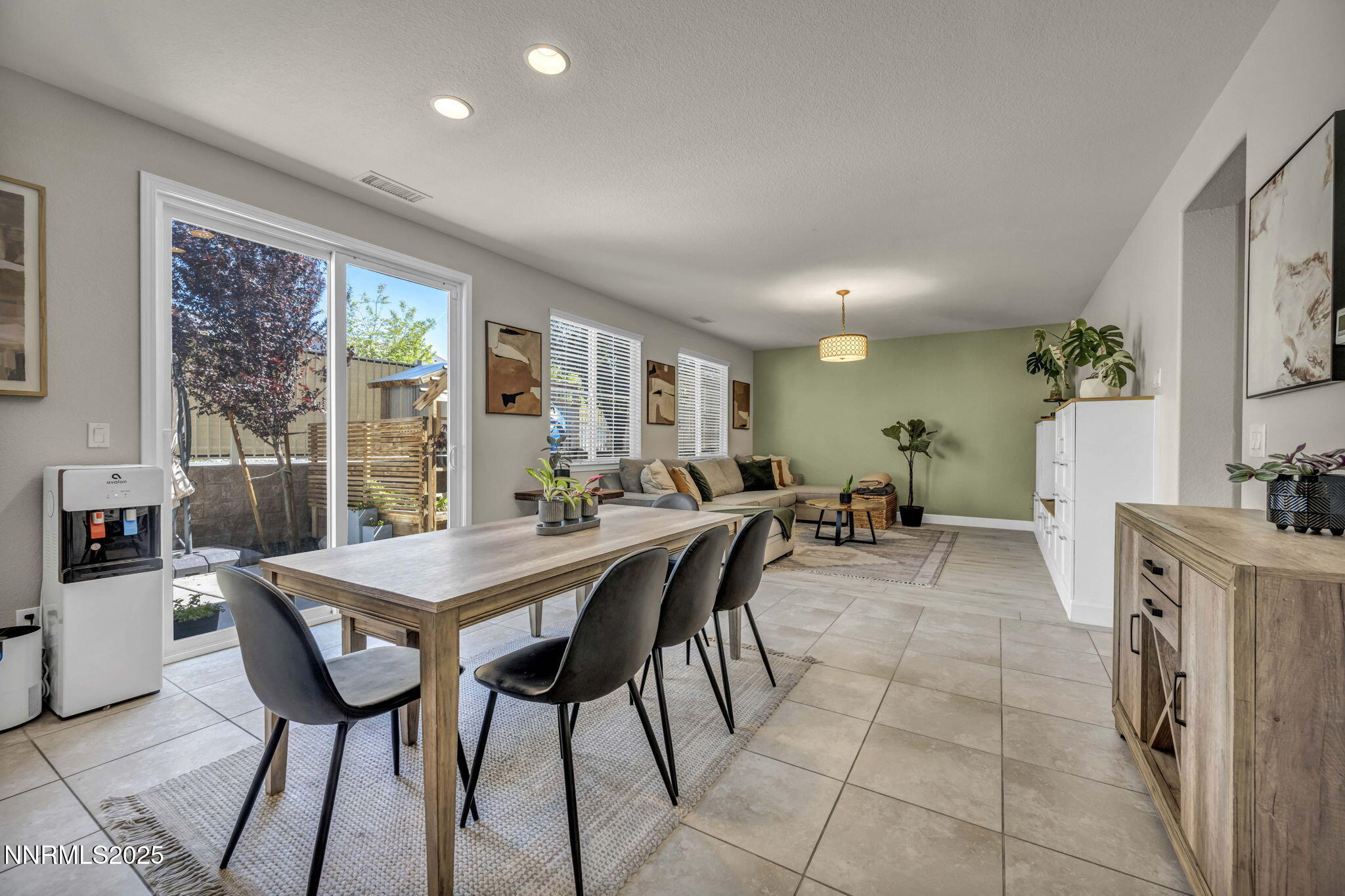 2028 Whitecliff Drive Reno, NV 89521 - Photo 27 of 48 27-web-or-mls-2028-whitecliff-dr