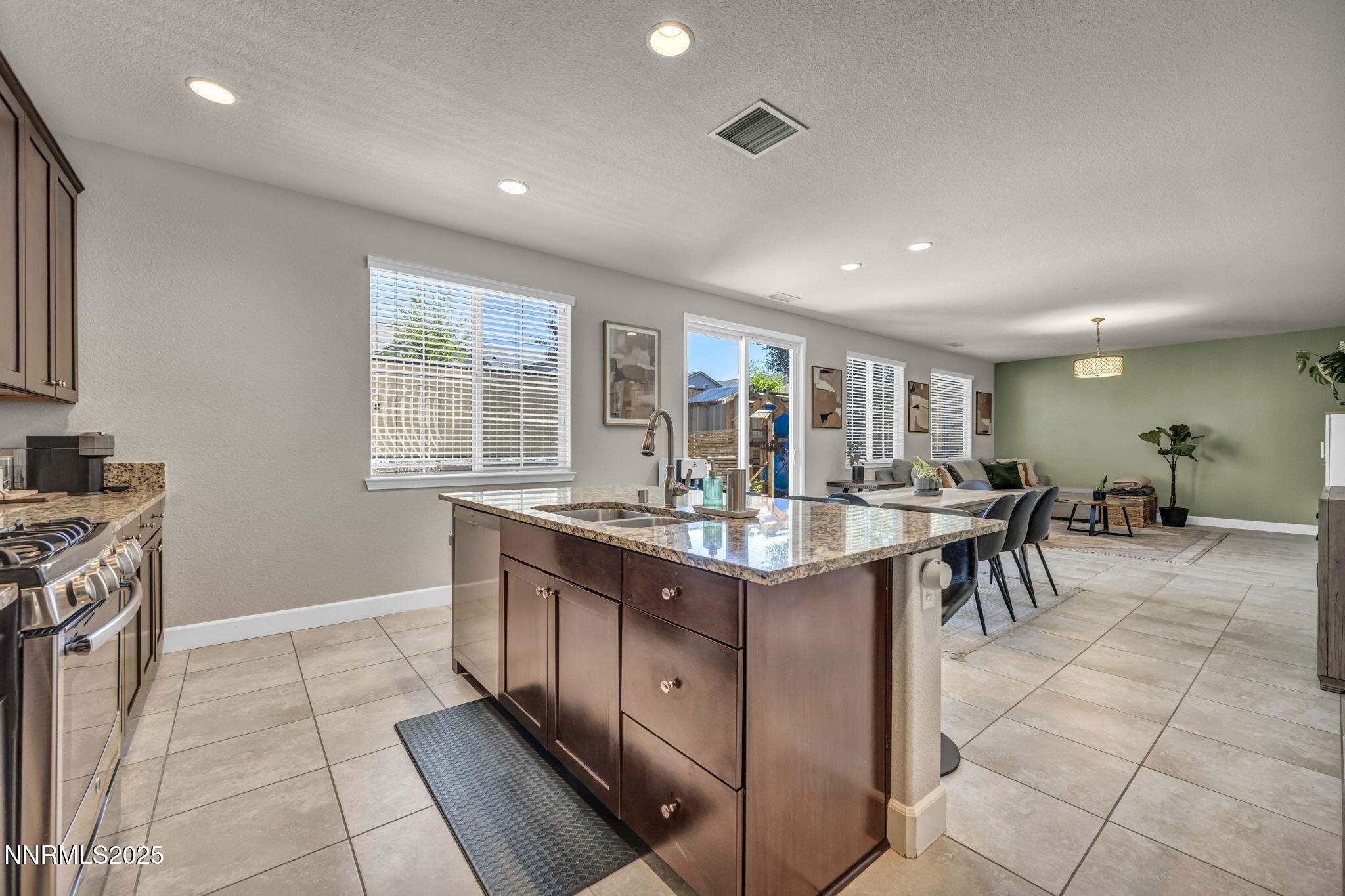 2028 Whitecliff Drive Reno, NV 89521 - Photo 29 of 48 29-web-or-mls-2028-whitecliff-dr