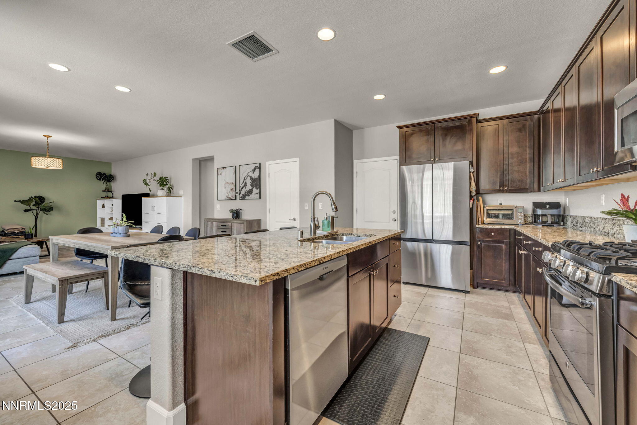 2028 Whitecliff Drive Reno, NV 89521 - Photo 30 of 48 30-web-or-mls-2028-whitecliff-dr