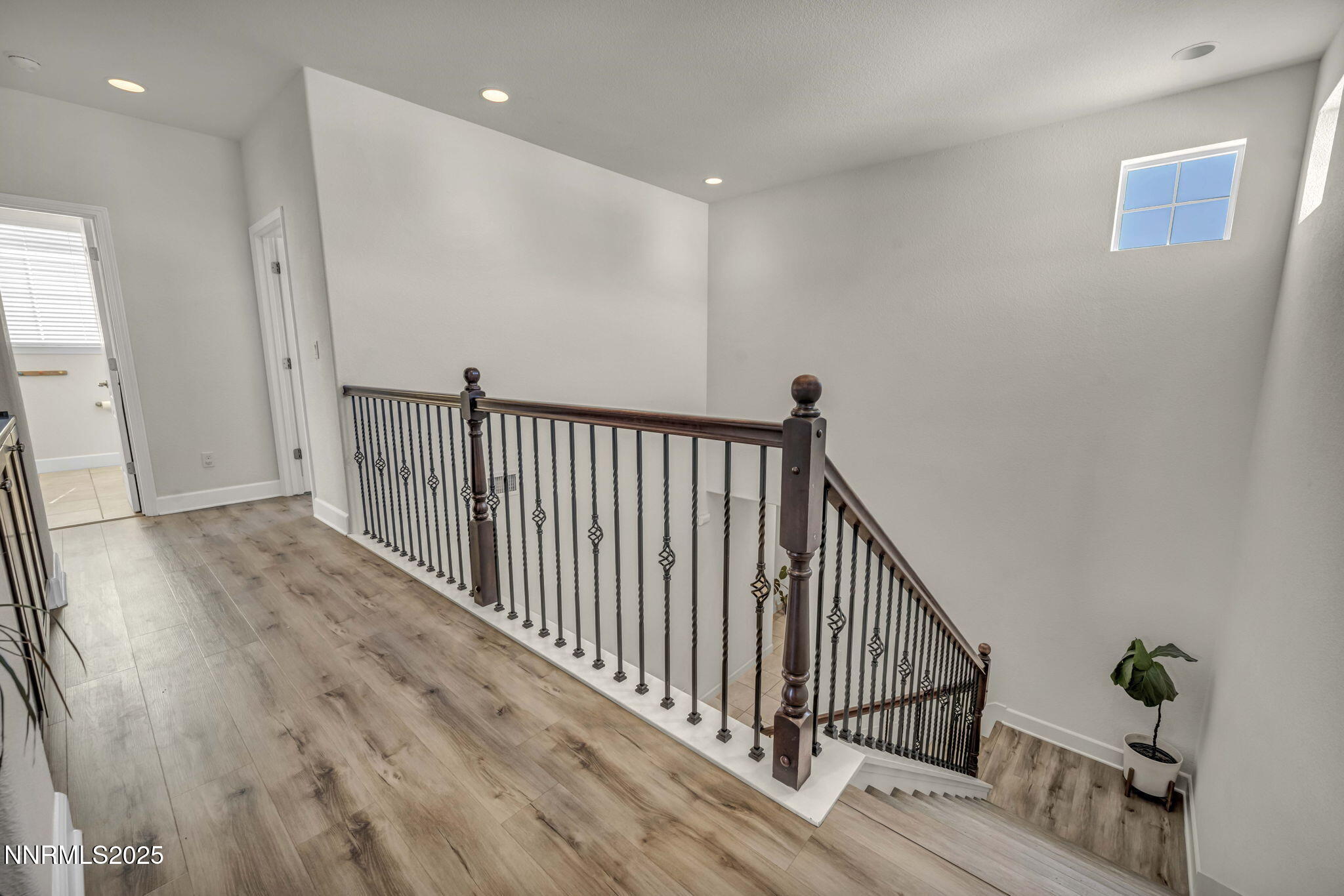 2028 Whitecliff Drive Reno, NV 89521 - Photo 32 of 48 32-web-or-mls-2028-whitecliff-dr