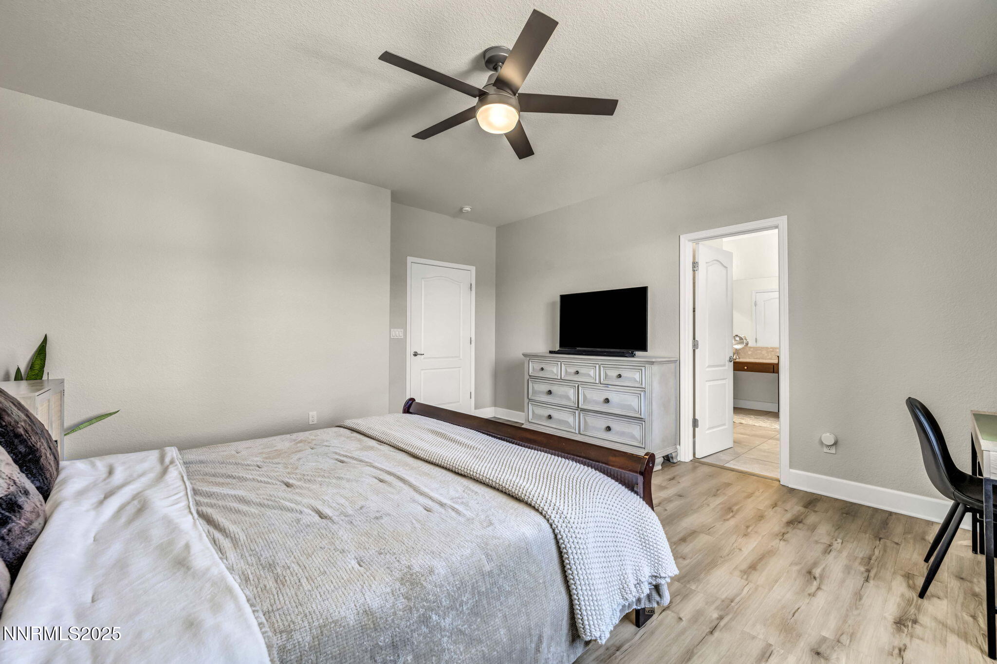 2028 Whitecliff Drive Reno, NV 89521 - Photo 35 of 48 35-web-or-mls-2028-whitecliff-dr