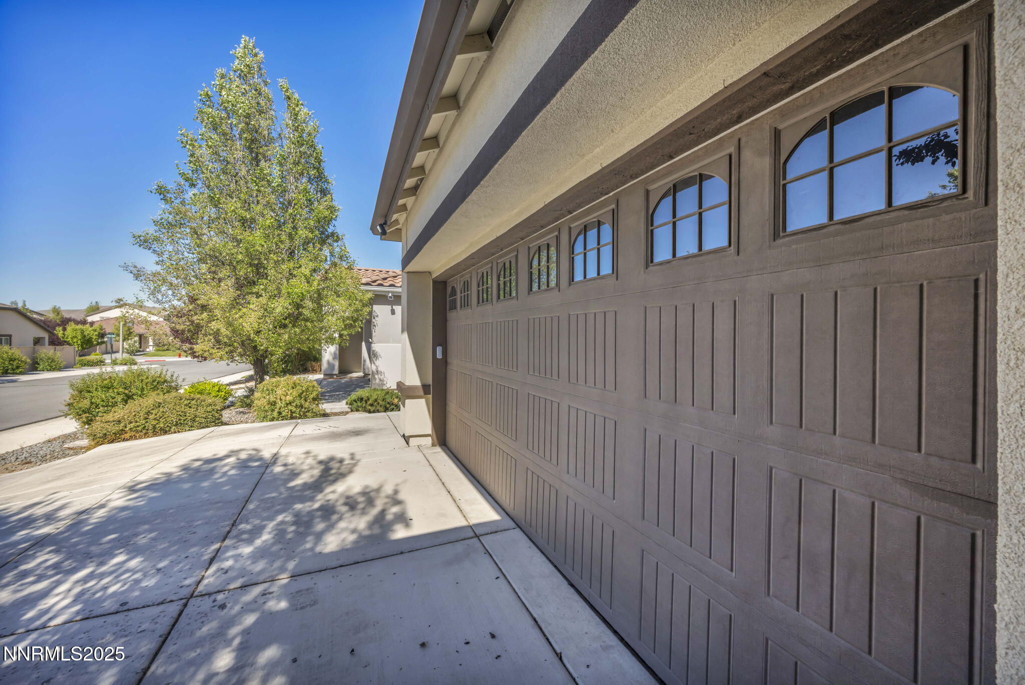 4-web-or-mls-2028-whitecliff-dr