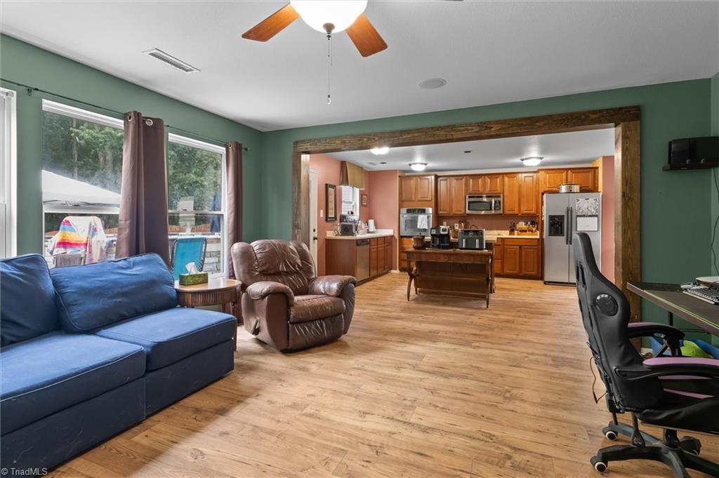 810 Bitting Hall Drive Rural Hall, NC 27045 - Photo 9 of 27 Gallery Image 9