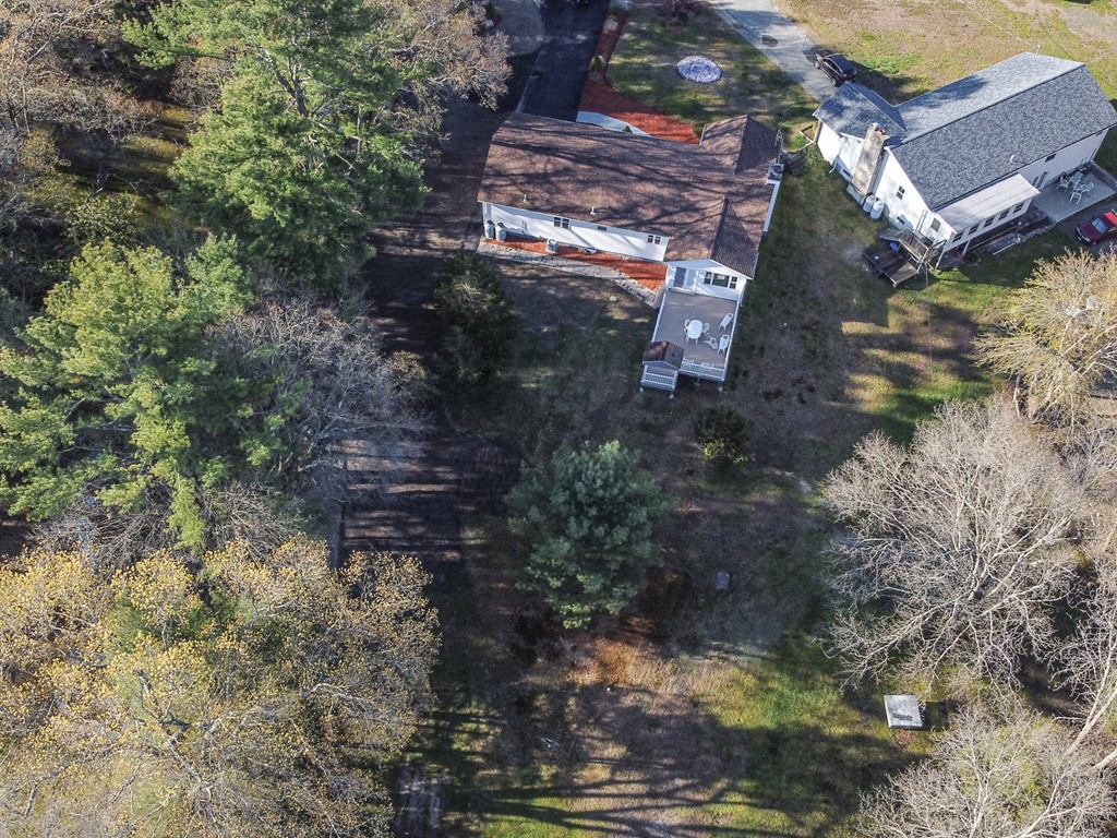 67 B Richmond Road, Unit B Freetown, MA 02702 - Photo 3 of 34 Gallery Image 3