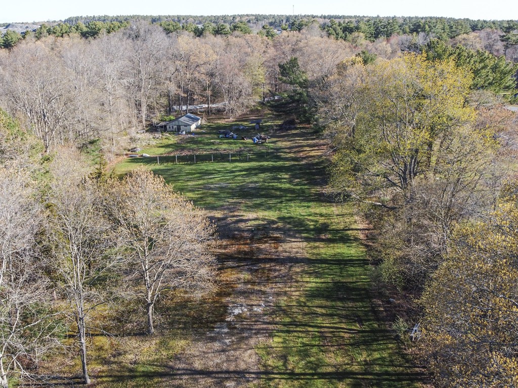 67 B Richmond Road, Unit B Freetown, MA 02702 - Photo 6 of 34 Gallery Image 6