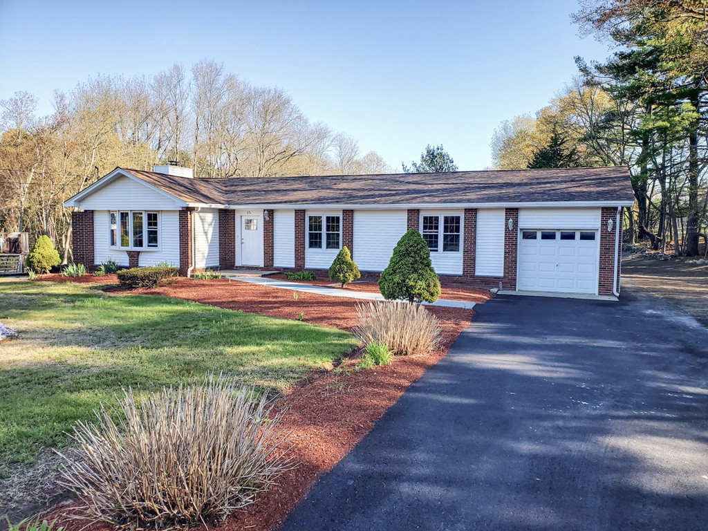 67 B Richmond Road, Unit B Freetown, MA 02702 - Photo 8 of 34 Gallery Image 8