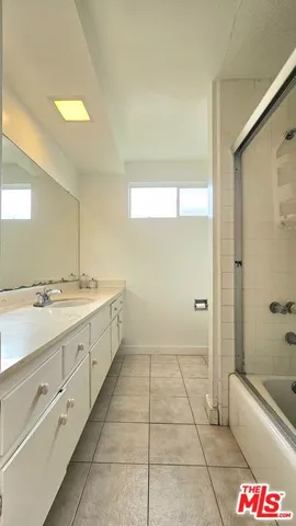 $5,900 | 4725 Purdue Avenue, Culver City, CA 90230