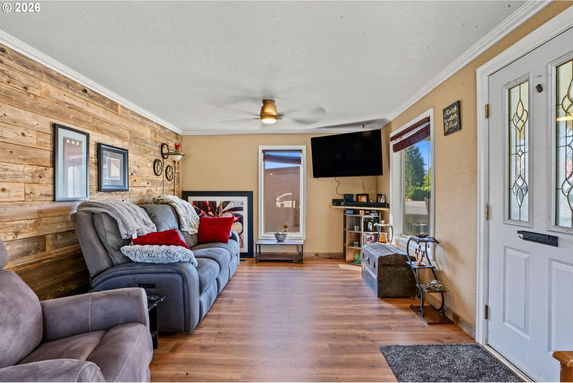 1312 Main Street Lyons, OR 97358 - Photo 6 of 37 Gallery Image 6