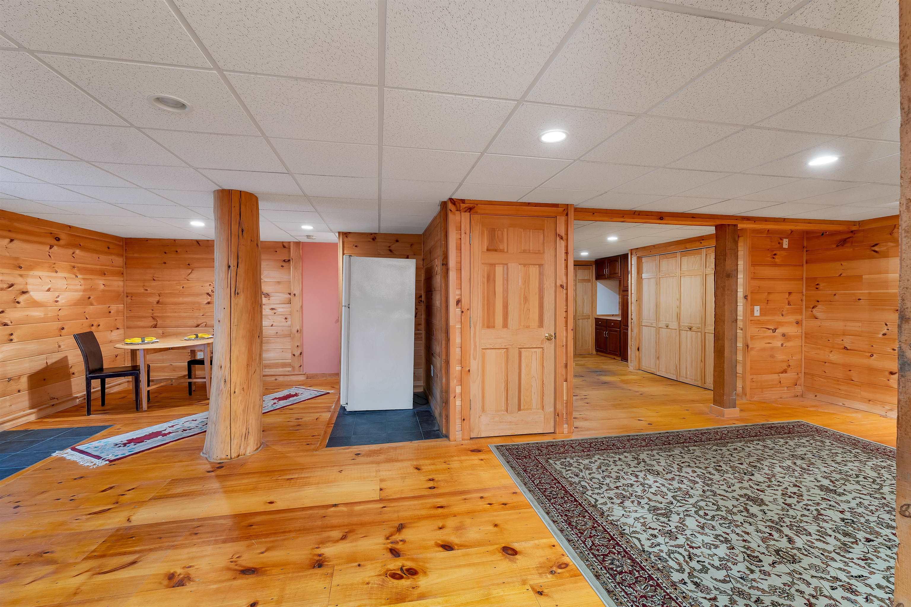 79 N Road Kingston, NH 03848 - Photo 35 of 60