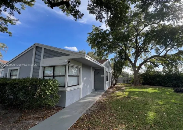 $375,000 | Spring Tree, Sunrise, FL 33351