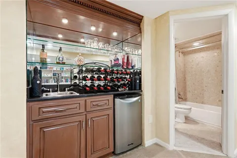 $850,000 | 711 Woodland Drive, Pittsburgh, PA 15238