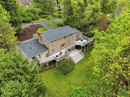 $850,000 | 711 Woodland Drive, Pittsburgh, PA 15238
