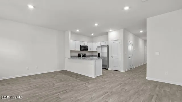 $1,800 | 3500 Sunstone Way, Unit 2, Winterville, NC 28590