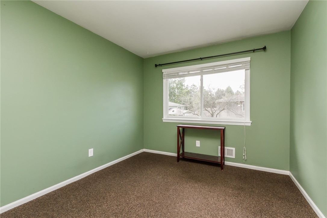 65 Lincoln Mills Road East Rochester, NY 14445 - Photo 13 of 17