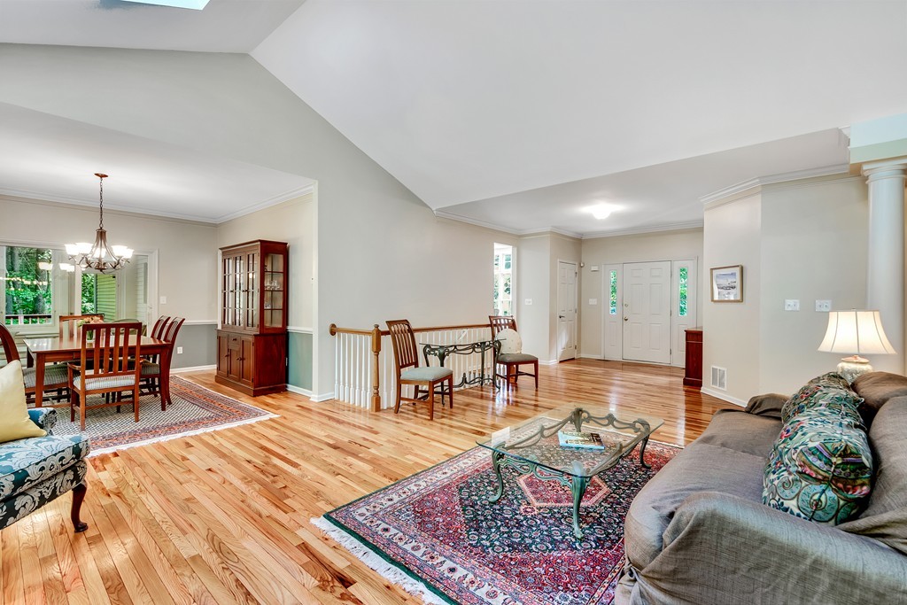 8 Emery Road, Unit 8 Bedford, MA 01730 - Photo 3 of 30 Gallery Image 3
