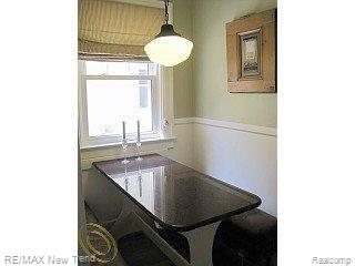 27 Amherst Road Pleasant Ridge, MI 48069 - Photo 2 of 16 breakfast nook