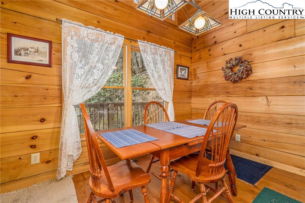 2139 Georges Gap Road Vilas, NC 28692 - Photo 6 of 41 Gallery Image 6