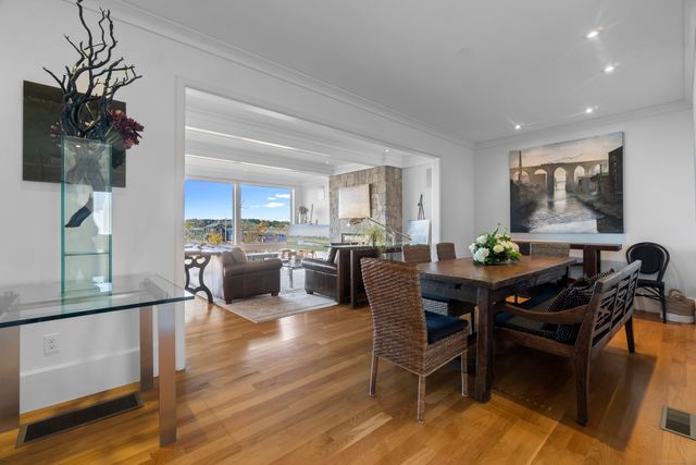 $2,750,000 | 92 Water Street, Stonington, CT 06378