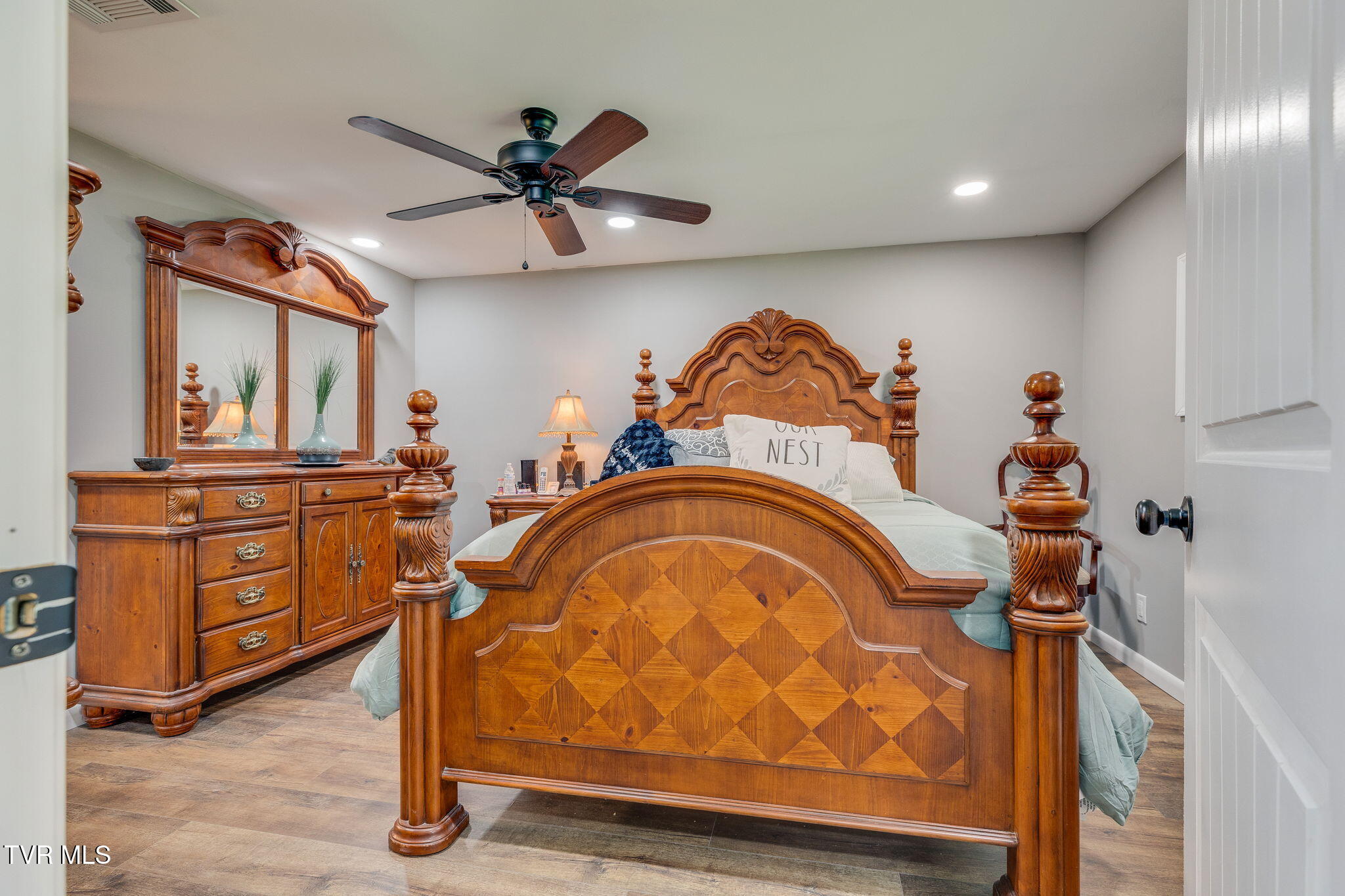 1703 Rock Springs Road Kingsport, TN 37664 - Photo 21 of 57 Master Bedroom